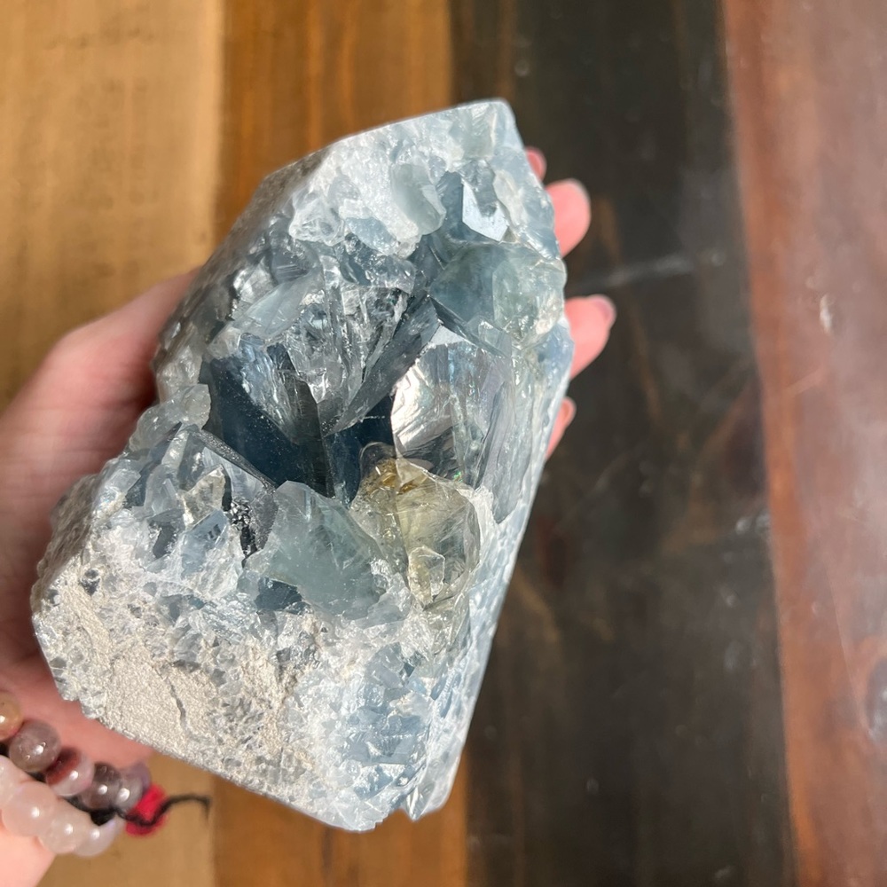 ✨Blue Calcite Crystal Geode✨ - Picture 4 of 7